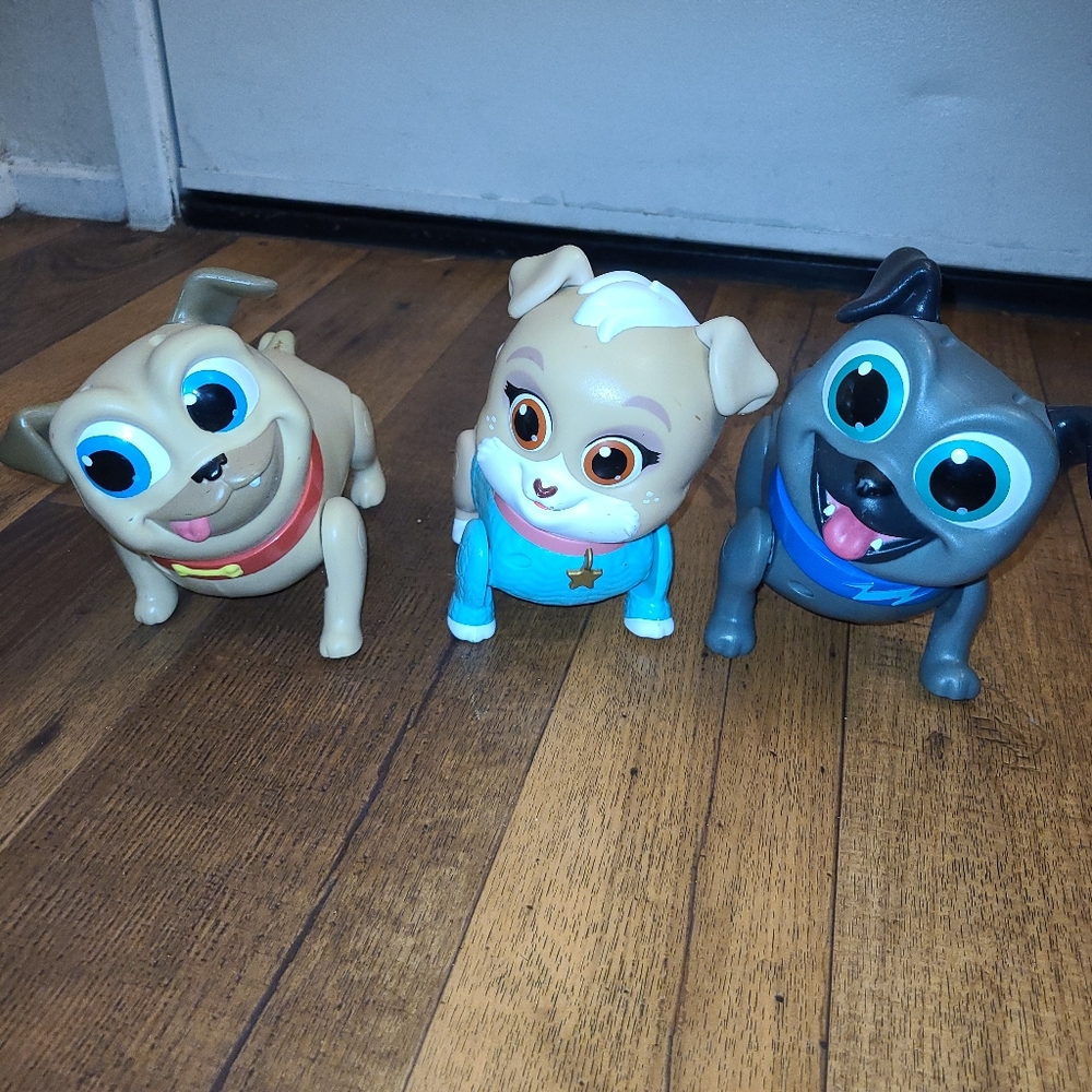 Puppy Dog Pals Suprise Action Figures